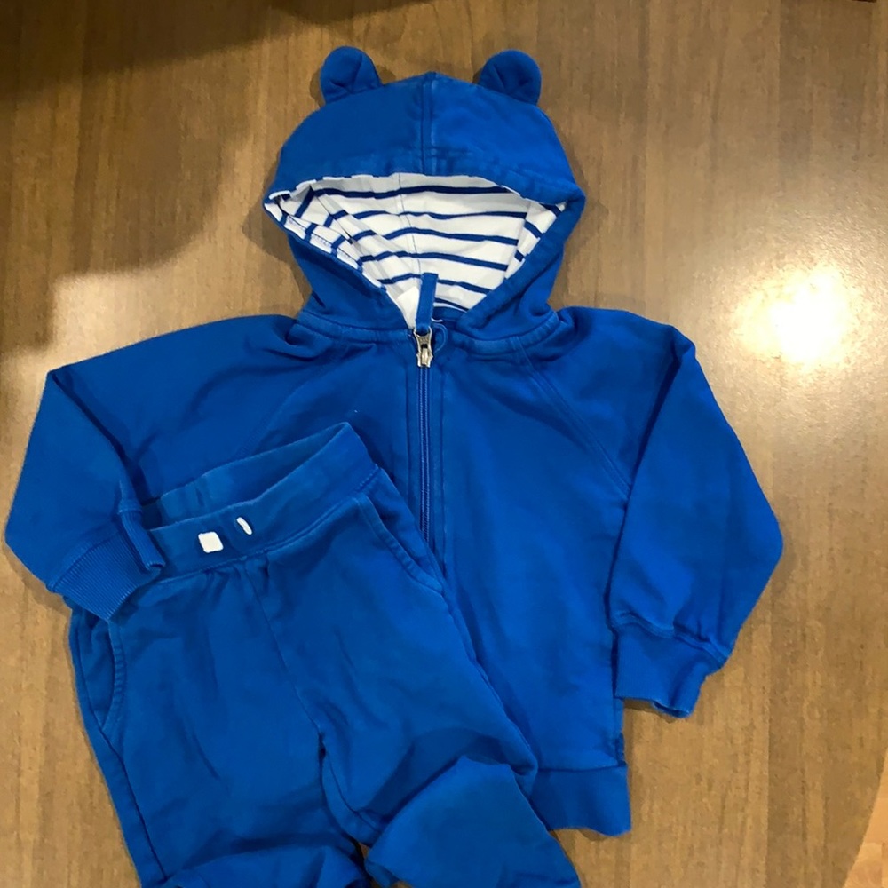 Hannah Anderson sweatpants and sweatshirt size 3